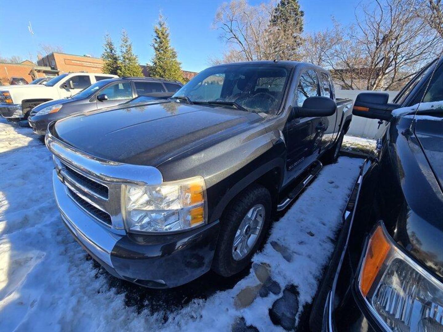 2010 Black Chevrolet Silverado 1500 LT (1GCSKSE35AZ) with an Vortec 5.3L Flex Fuel V8 315hp 335ft. lbs. engine, located at 25355 Eames Street, Channahon, IL, 60410, (815) 467-1807, 41.429108, -88.228432 - TRADE IN SPECIAL, THESE VEHICLES ARE SOLD AS-IS NO WARRANTY. WE WILL TRY TO DISCLOSE WHAT WE KNOW IS WRONG WITH THEM. PRICED TO MOVE. TRUCK HAS RUST AND THE BRAKES ARE SOFT *NO FINANCING AVAILABLE. NO SHIPPING AVAILABLE* - Photo#0