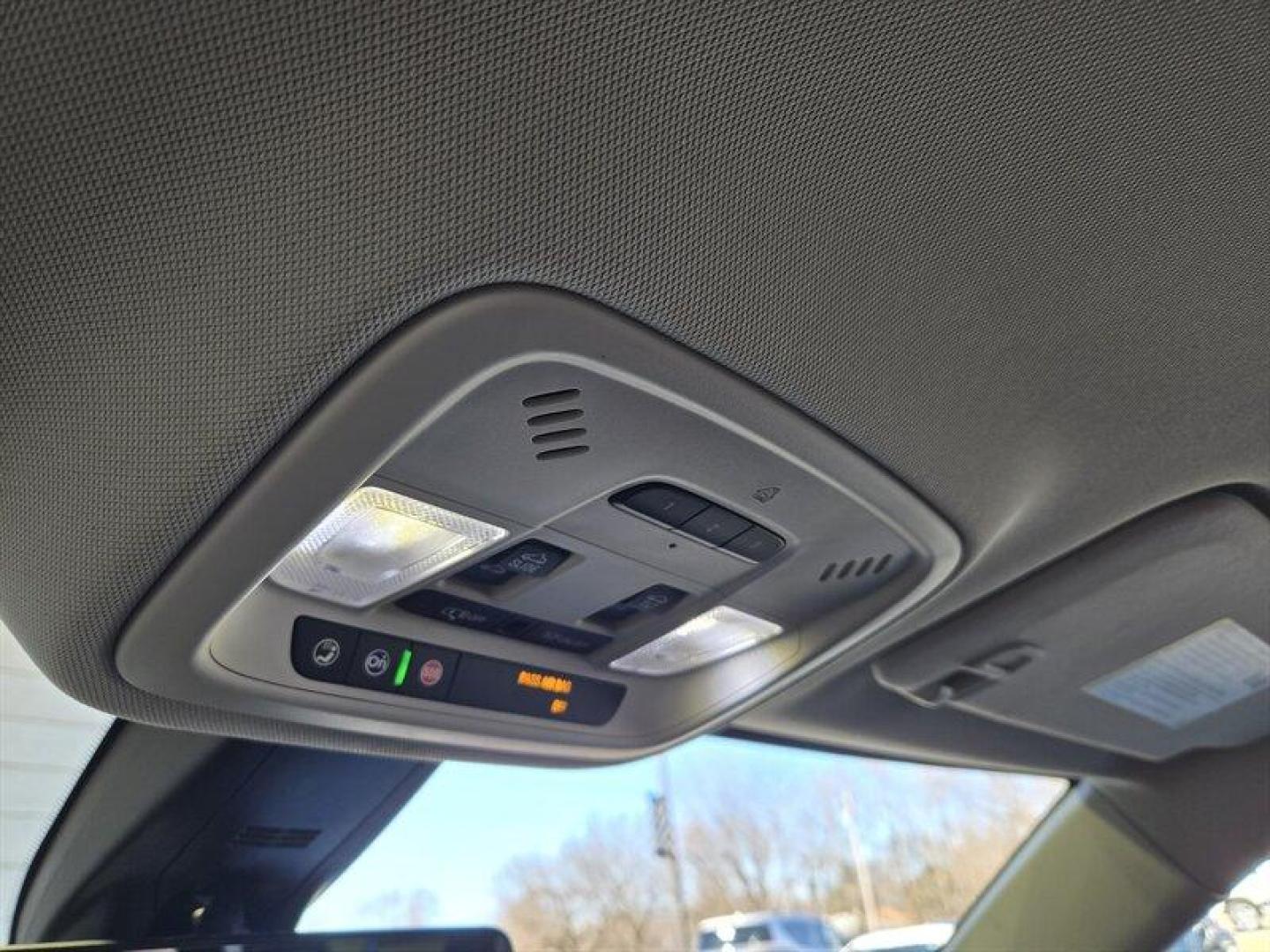 2019 Mosaic Black Metallic Chevrolet Traverse High Country (1GNEVJKW0KJ) with an 3.6L V6 310hp 266ft. lbs. engine, Automatic transmission, located at 25355 Eames Street, Channahon, IL, 60410, (815) 467-1807, 41.429108, -88.228432 - Photo#34