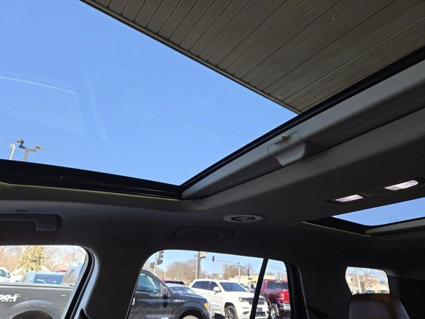 2019 Mosaic Black Metallic Chevrolet Traverse High Country (1GNEVJKW0KJ) with an 3.6L V6 310hp 266ft. lbs. engine, Automatic transmission, located at 25355 Eames Street, Channahon, IL, 60410, (815) 467-1807, 41.429108, -88.228432 - Photo#35