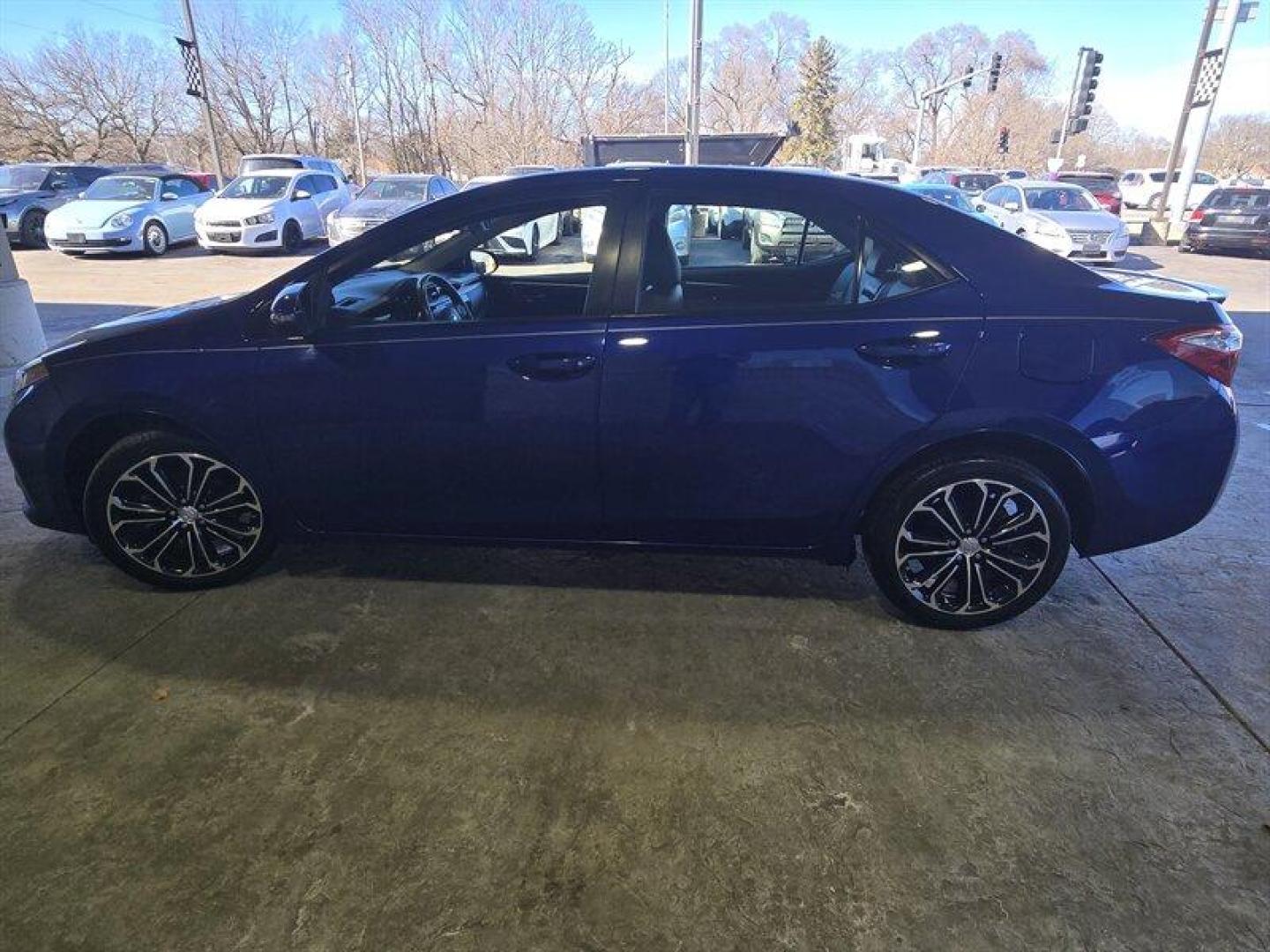 2015 Blue Toyota Corolla S (2T1BURHE8FC) with an 1.8L I4 132hp 128ft. lbs. engine, Automatic transmission, located at 25355 Eames Street, Channahon, IL, 60410, (815) 467-1807, 41.429108, -88.228432 - Photo#5