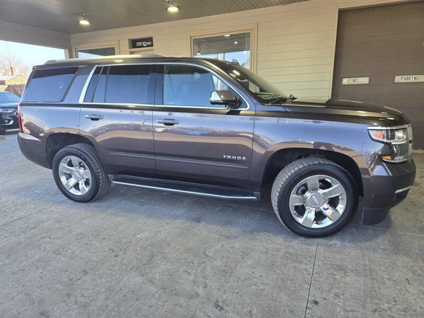 2017 Tungsten Metallic Chevrolet Tahoe Premier (1GNSKCKCXHR) with an EcoTec3 5.3L Flex Fuel V8 355hp 383ft. lbs. engine, Automatic transmission, located at 25355 Eames Street, Channahon, IL, 60410, (815) 467-1807, 41.429108, -88.228432 - Photo#1