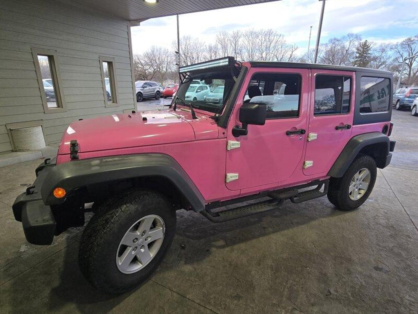 2018 Bright White Clear Coat Jeep Wrangler Unlimited Sport (1C4HJWDG0JL) with an 3.6L V6 285hp 260ft. lbs. engine, Automatic transmission, located at 25355 Eames Street, Channahon, IL, 60410, (815) 467-1807, 41.429108, -88.228432 - Photo#11