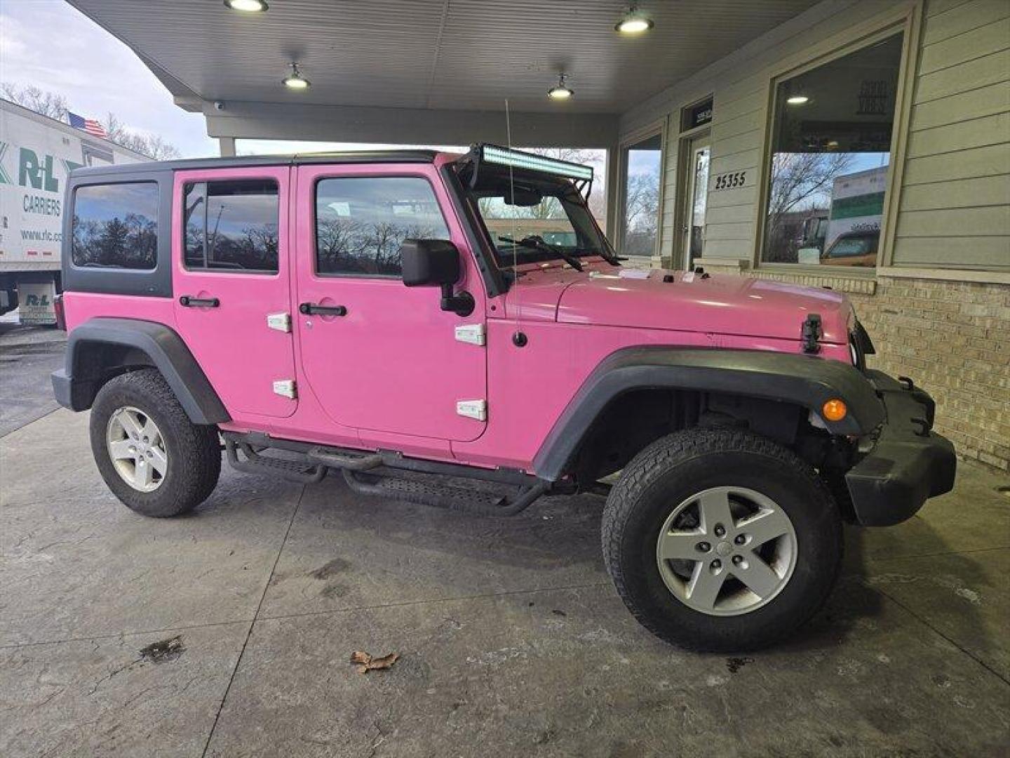 2018 Bright White Clear Coat Jeep Wrangler Unlimited Sport (1C4HJWDG0JL) with an 3.6L V6 285hp 260ft. lbs. engine, Automatic transmission, located at 25355 Eames Street, Channahon, IL, 60410, (815) 467-1807, 41.429108, -88.228432 - Photo#1
