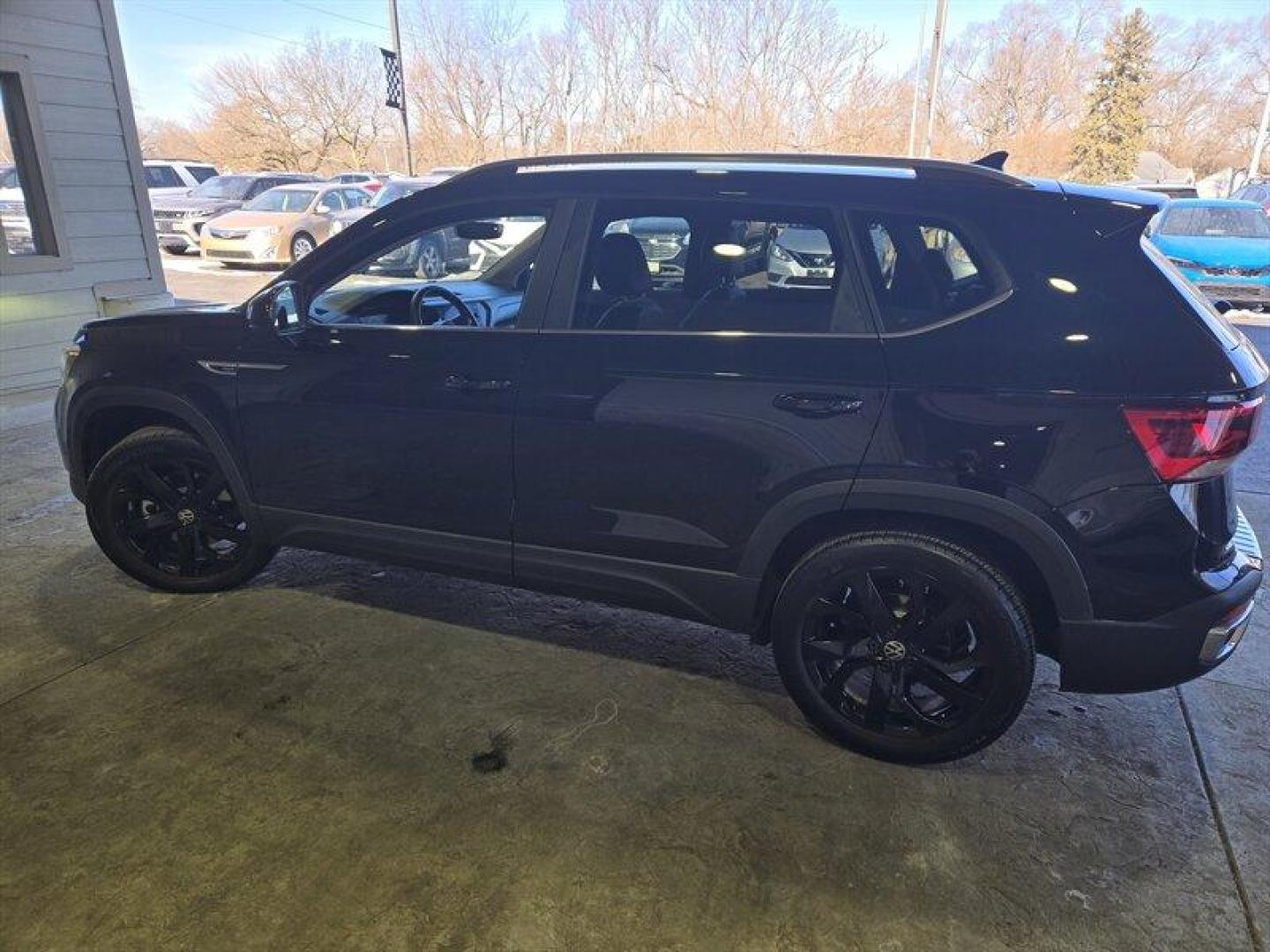 2022 Deep Black Pearl Volkswagen Taos 1.5T SE (3VVYX7B25NM) with an 1.5L Turbo I4 158hp 184ft. lbs. engine, 7Speed Double Clutc transmission, located at 25355 Eames Street, Channahon, IL, 60410, (815) 467-1807, 41.429108, -88.228432 - Introducing the 2022 Volkswagen Taos SE 4Motion, a compact SUV that's as spunky as it is efficient! This little beast is powered by a zippy 1.5L Turbo I4 engine, packing a punch with 158hp and 184ft. lbs. of torque. With less than 25,000 miles on the clock (that's less than 7,000 miles per year - we - Photo#7