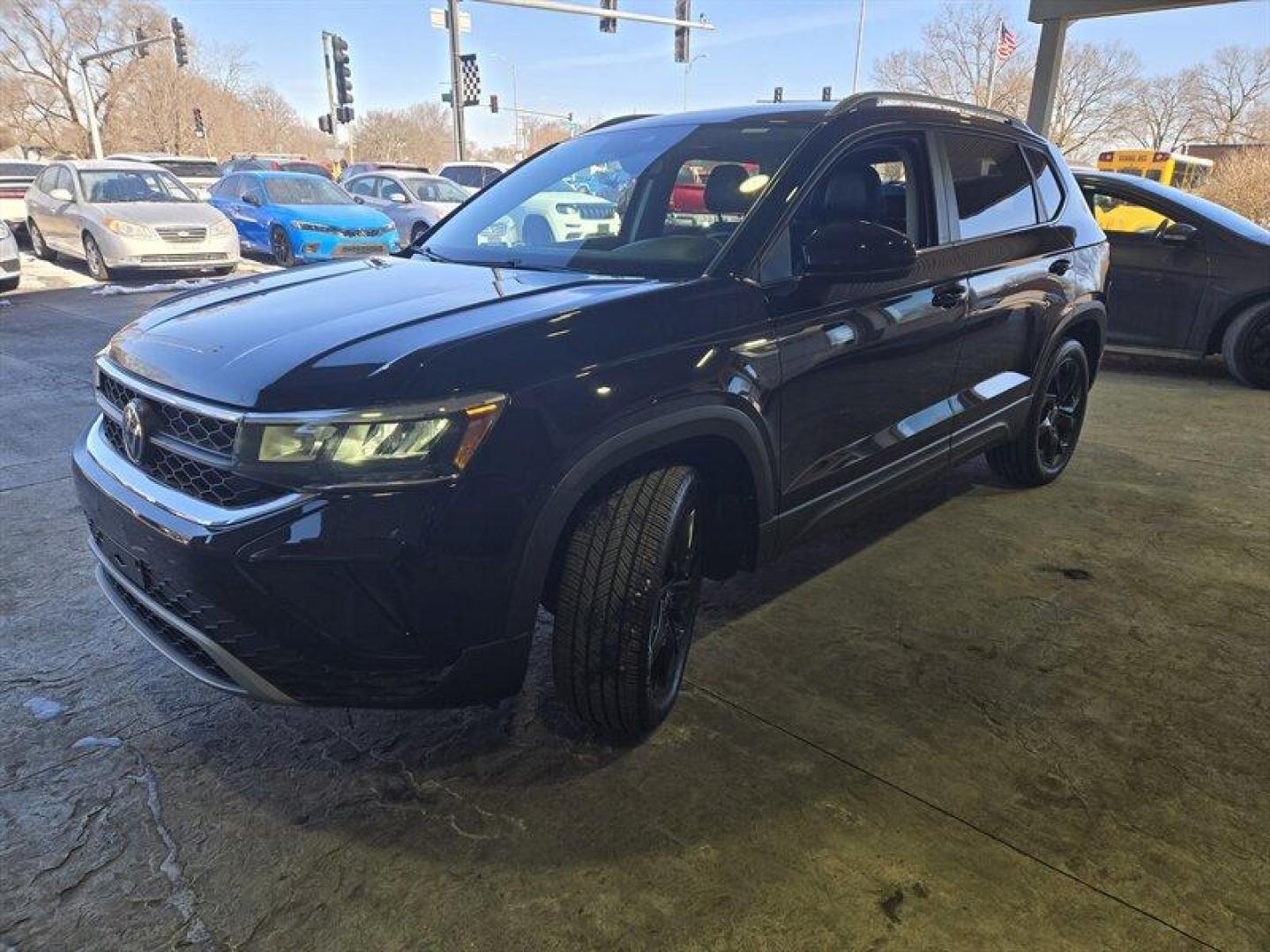 2022 Deep Black Pearl Volkswagen Taos 1.5T SE (3VVYX7B25NM) with an 1.5L Turbo I4 158hp 184ft. lbs. engine, 7Speed Double Clutc transmission, located at 25355 Eames Street, Channahon, IL, 60410, (815) 467-1807, 41.429108, -88.228432 - Introducing the 2022 Volkswagen Taos SE 4Motion, a compact SUV that's as spunky as it is efficient! This little beast is powered by a zippy 1.5L Turbo I4 engine, packing a punch with 158hp and 184ft. lbs. of torque. With less than 25,000 miles on the clock (that's less than 7,000 miles per year - we - Photo#8