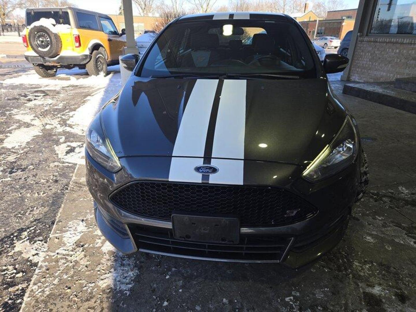 2017 Magnetic Ford Focus ST (1FADP3L93HL) with an EcoBoost 2.0L Turbo I4 252hp 270ft. lbs. engine, 6 Speed Manual transmission, located at 25355 Eames Street, Channahon, IL, 60410, (815) 467-1807, 41.429108, -88.228432 - This 2017 Ford Focus ST boasts a powerful EcoBoost 2.0L Turbo I4 engine, delivering 252hp and 270ft. lbs. of torque for a thrilling driving experience. The exterior is finished in a sleek Magnetic color, complemented by a Charcoal Black interior. With below 84,000 miles on the odometer, averaging le - Photo#13