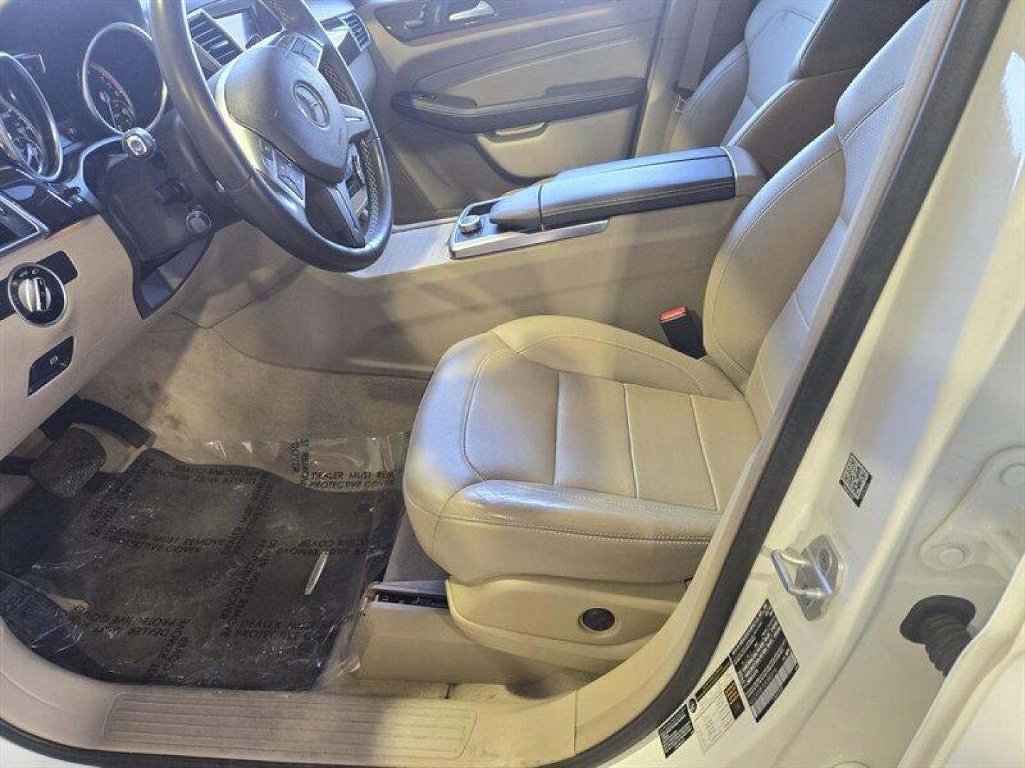 2014 Diamond White Metallic Mercedes-Benz ML 350 (4JGDA5JB1EA) with an 3.5L V6 302hp 273ft. lbs. engine, Automatic transmission, located at 25355 Eames Street, Channahon, IL, 60410, (815) 467-1807, 41.429108, -88.228432 - Introducing the stunning 2014 Mercedes-Benz ML 350 in Diamond White Metallic with an elegant Almond Beige interior! This luxurious SUV is powered by a robust 3.5L V6 engine, delivering a powerful 302hp and 273ft. lbs. of torque for a thrilling driving experience. With just under 64,000 miles on the - Photo#12