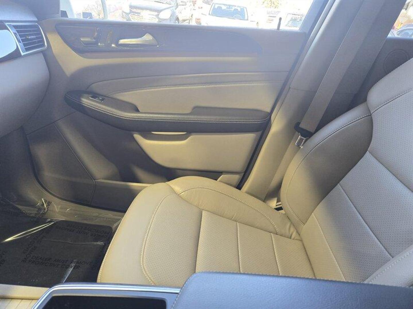 2014 Diamond White Metallic Mercedes-Benz ML 350 (4JGDA5JB1EA) with an 3.5L V6 302hp 273ft. lbs. engine, Automatic transmission, located at 25355 Eames Street, Channahon, IL, 60410, (815) 467-1807, 41.429108, -88.228432 - Introducing the stunning 2014 Mercedes-Benz ML 350 in Diamond White Metallic with an elegant Almond Beige interior! This luxurious SUV is powered by a robust 3.5L V6 engine, delivering a powerful 302hp and 273ft. lbs. of torque for a thrilling driving experience. With just under 64,000 miles on the - Photo#15