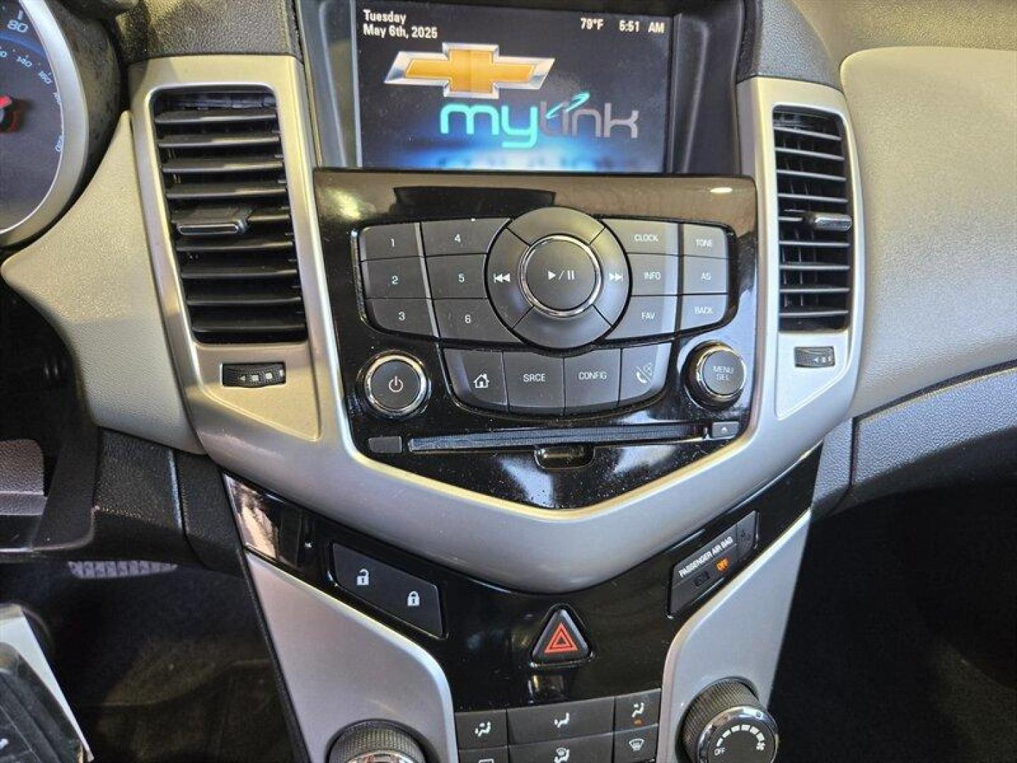2013 Summit White Chevrolet Cruze 1LT (1G1PC5SB1D7) with an Ecotec 1.4L Turbo I4 138hp 148ft. lbs. engine, Automatic transmission, located at 25355 Eames Street, Channahon, IL, 60410, (815) 467-1807, 41.429108, -88.228432 - Introducing the fantastic 2013 Chevrolet Cruze 1LT Auto! This stylish sedan is equipped with a powerful yet efficient Ecotec 1.4L Turbo I4 engine, delivering a peppy 138hp and 148ft. lbs. of torque. With less than 68,000 miles on the odometer, averaging under 6,000 miles per year, this Cruze is read - Photo#16