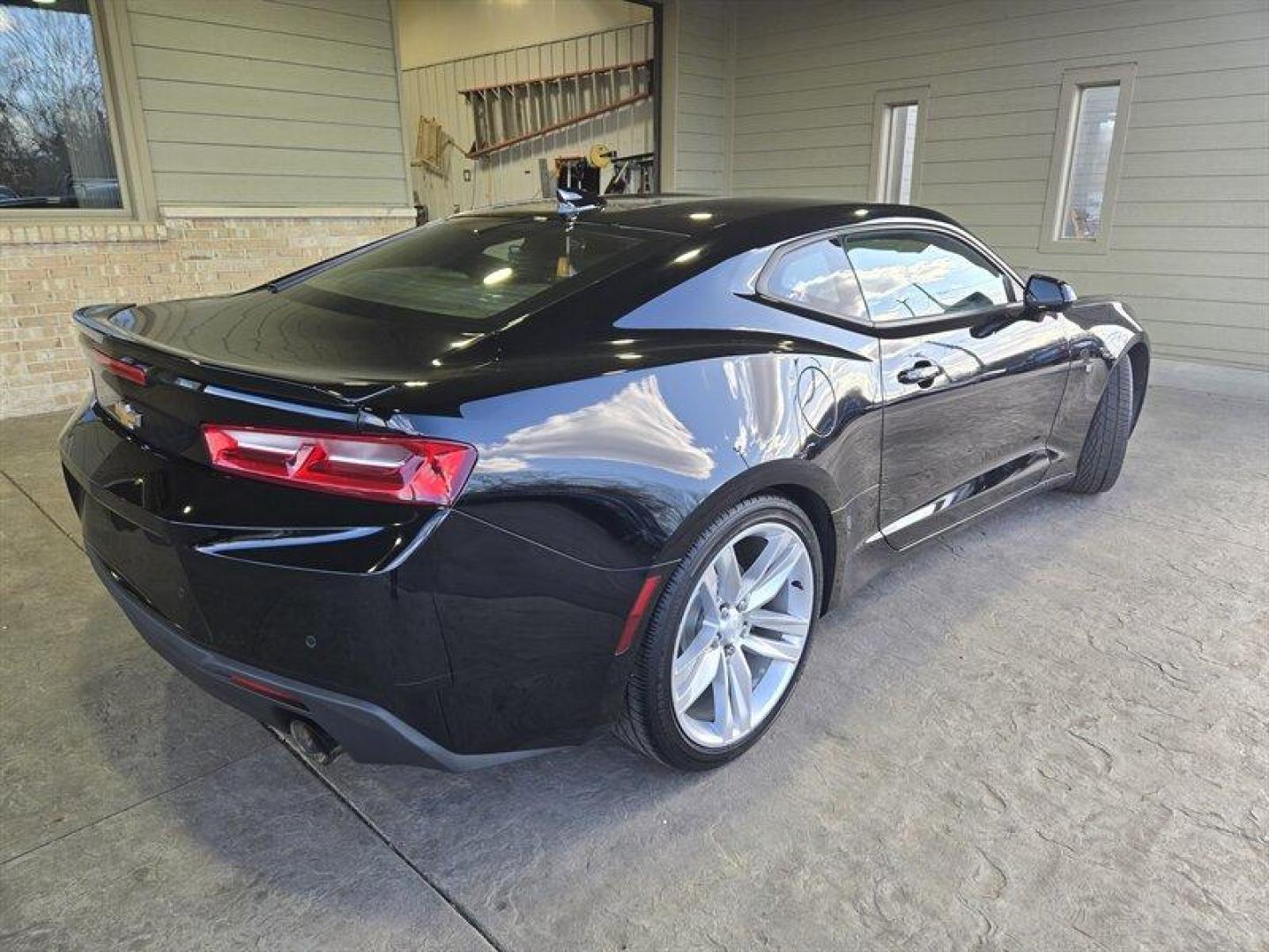 2017 Black Chevrolet Camaro 2LT 2LT (1G1FD1RS7H0) with an 3.6L V6 335hp 284ft. lbs. engine, 8Speed Shiftable Au transmission, located at 25355 Eames Street, Channahon, IL, 60410, (815) 467-1807, 41.429108, -88.228432 - Photo#6