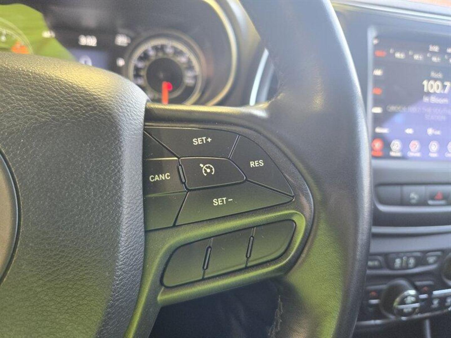 2019 Bright White Clear Coat Jeep Cherokee Trailhawk (1C4PJMBX8KD) with an 3.2L V6 271hp 239ft. lbs. engine, 4WD 9Speed Shiftabl transmission, located at 25355 Eames Street, Channahon, IL, 60410, (815) 467-1807, 41.429108, -88.228432 - Step into adventure with the 2019 Jeep Cherokee Trailhawk. This rugged SUV is equipped with a powerful 3.2L V6 engine, delivering 271hp and 239ft. lbs. of torque for an exhilarating driving experience. The exterior is coated in a striking Bright White Clear Coat, complemented by a sleek Black interi - Photo#18