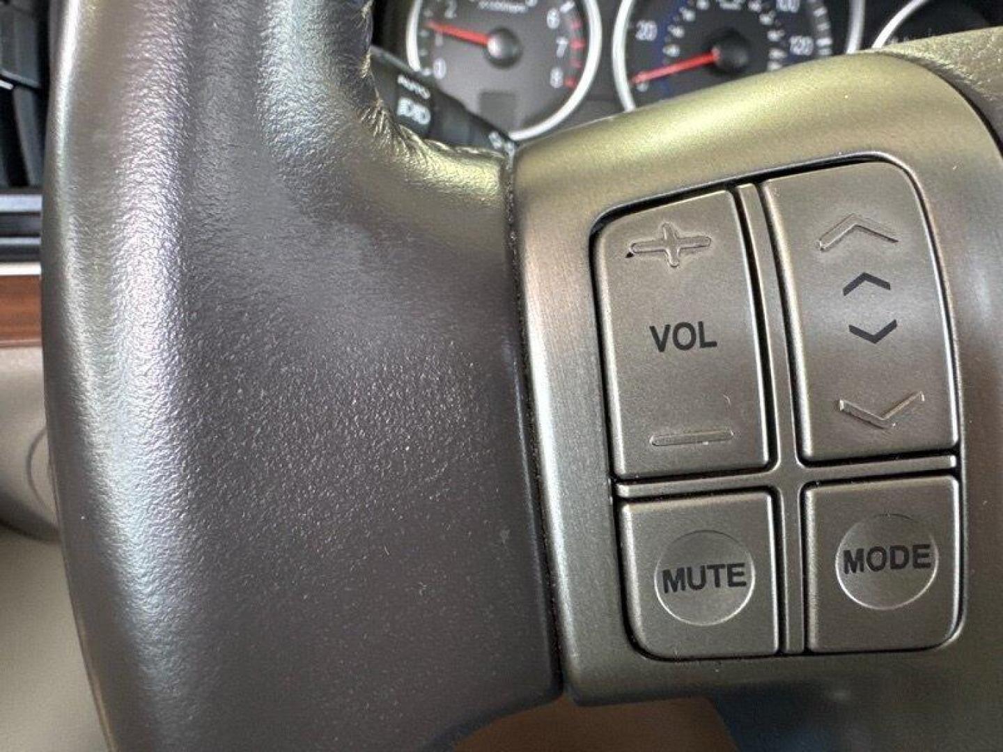 2007 Liquid Silver Hyundai Veracruz Limited (KM8NU13C27U) with an 3.8L V6 260hp 257ft. lbs. engine, 6Speed Shiftable Au transmission, located at 25355 Eames Street, Channahon, IL, 60410, (815) 467-1807, 41.429108, -88.228432 - Photo#29