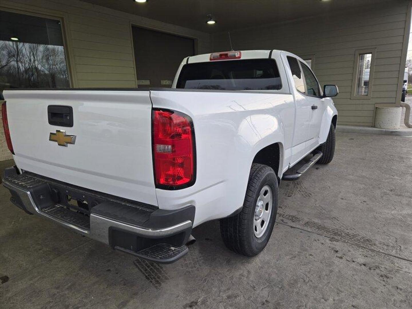 2020 Summit White Chevrolet Colorado Work Truck (1GCHSBEA1L1) with an 2.5L I4 200hp 191ft. lbs. engine, Automatic transmission, located at 25355 Eames Street, Channahon, IL, 60410, (815) 467-1807, 41.429108, -88.228432 - Introducing the 2020 Chevrolet Colorado Work Truck, a reliable and efficient companion for all your on-the-go needs! Powered by a robust 2.5L I4 engine delivering 200hp and 191ft. lbs. of torque, this truck is ready to tackle any task with ease. Straight from the factory, this Colorado Work Truck c - Photo#5
