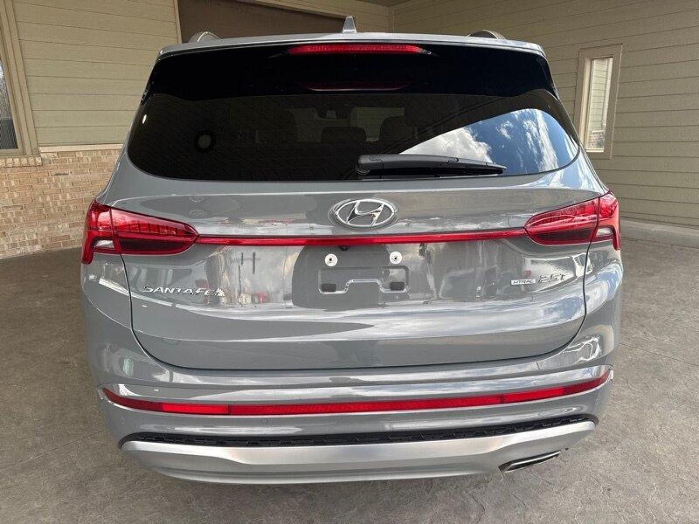 2021 Portofino Gray Hyundai SANTA FE Calligraphy (5NMS5DALXMH) with an 2.5L Turbo I4 277hp 311ft. lbs. engine, 8Speed Double Clutch transmission, located at 25355 Eames Street, Channahon, IL, 60410, (815) 467-1807, 41.429108, -88.228432 - Photo#4