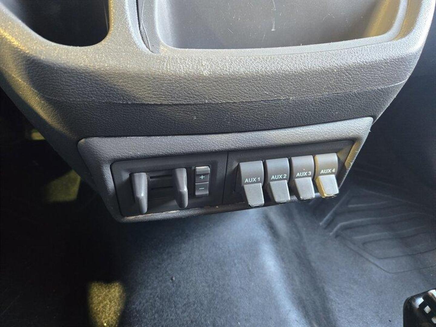 2020 White Ford Transit (1FDBW5P8XLK) with an 3.5L Flex Fuel V6 275hp 262ft. lbs. engine, 10-Speed Shiftable A transmission, located at 25355 Eames Street, Channahon, IL, 60410, (815) 467-1807, 41.429108, -88.228432 - Photo#29