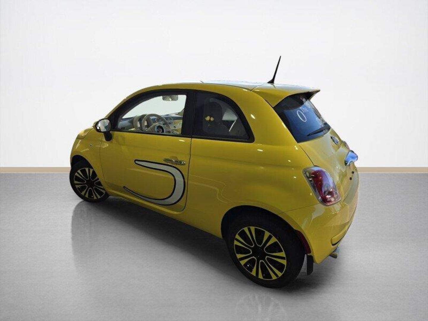 2013 Giallo FIAT 500 Pop (3C3CFFAR3DT) with an 1.4L I4 101hp 98ft. lbs. engine, 4 Speed Manual transmission, located at 25355 Eames Street, Channahon, IL, 60410, (815) 467-1807, 41.429108, -88.228432 - ** LOOK AT THE HOTTEST CHICK IN TOWN. ** Introducing the stylish 2013 FIAT 500 Pop in eye-catching Giallo exterior paint and a refined Avorio interior. With a fuel-efficient 1.4L I4 engine producing 101hp and 98ft. lbs. of torque, this compact car is perfect for navigating city streets and highways - Photo#6