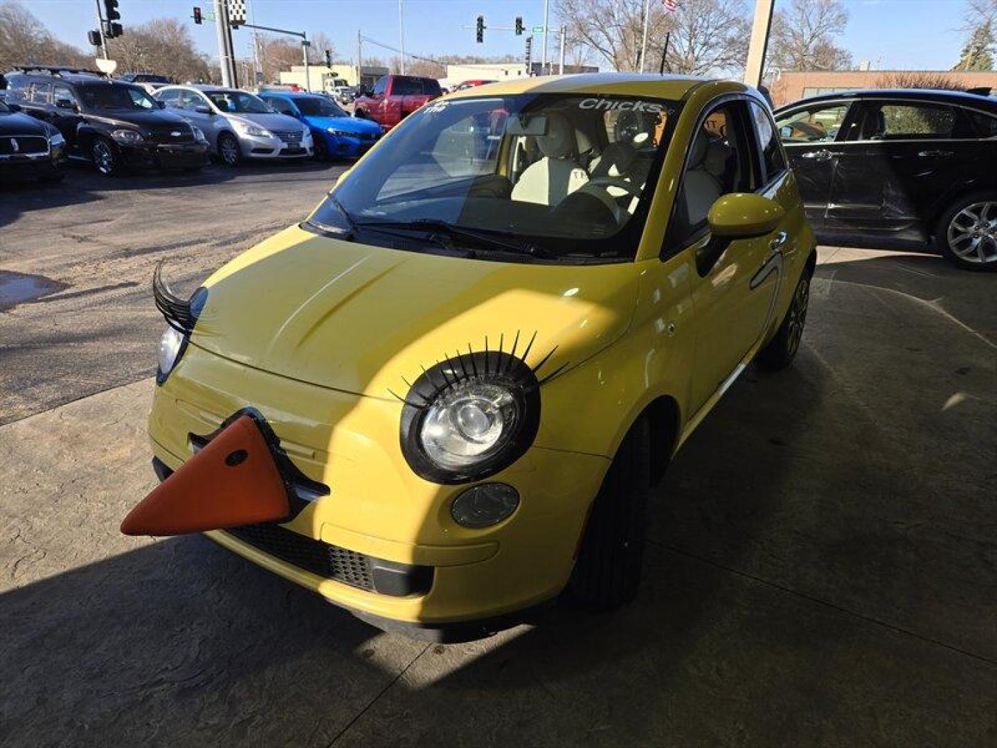 2013 Giallo FIAT 500 Pop (3C3CFFAR3DT) with an 1.4L I4 101hp 98ft. lbs. engine, 4 Speed Manual transmission, located at 25355 Eames Street, Channahon, IL, 60410, (815) 467-1807, 41.429108, -88.228432 - Photo#9