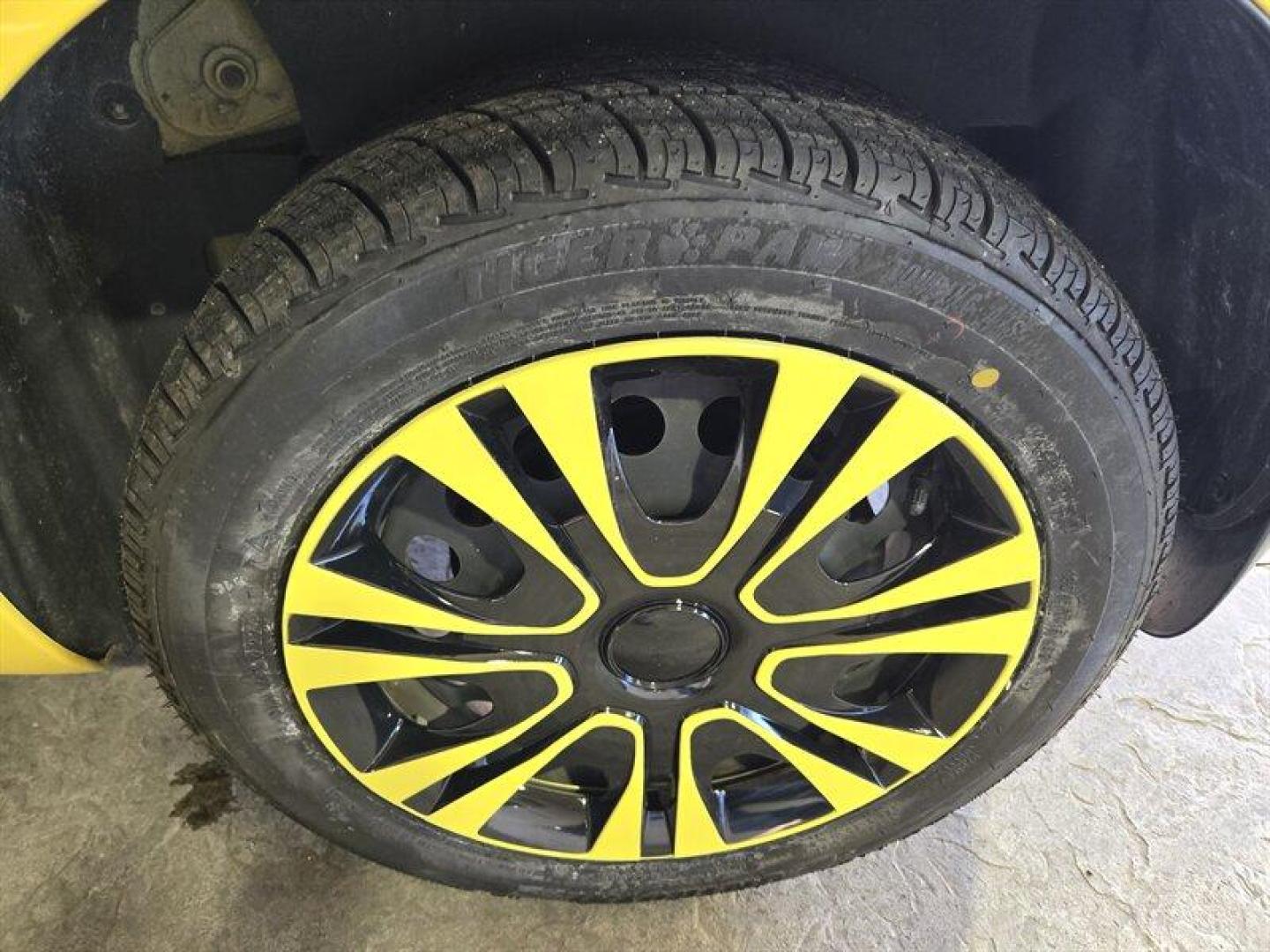2013 Giallo FIAT 500 Pop (3C3CFFAR3DT) with an 1.4L I4 101hp 98ft. lbs. engine, 4 Speed Manual transmission, located at 25355 Eames Street, Channahon, IL, 60410, (815) 467-1807, 41.429108, -88.228432 - Photo#21