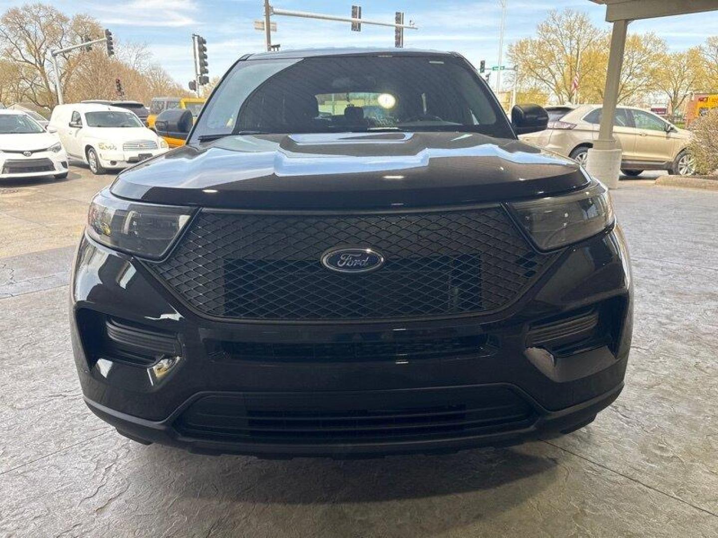 2023 Agate Black Ford Explorer (1FM5K8AB4PG) with an 3.3L Flex Fuel V6 285hp 260ft. lbs. engine, Automatic transmission, located at 25355 Eames Street, Channahon, IL, 60410, (815) 467-1807, 41.429108, -88.228432 - Photo#8