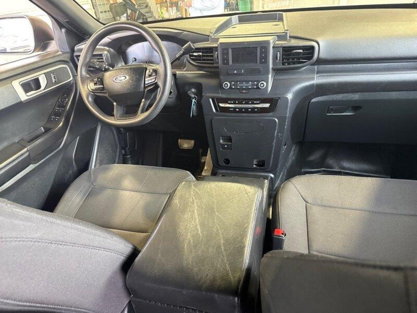 2023 Agate Black Ford Explorer (1FM5K8AB4PG) with an 3.3L Flex Fuel V6 285hp 260ft. lbs. engine, Automatic transmission, located at 25355 Eames Street, Channahon, IL, 60410, (815) 467-1807, 41.429108, -88.228432 - Photo#16