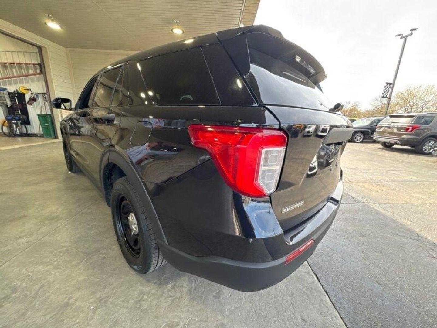 2023 Agate Black Ford Explorer (1FM5K8AB4PG) with an 3.3L Flex Fuel V6 285hp 260ft. lbs. engine, Automatic transmission, located at 25355 Eames Street, Channahon, IL, 60410, (815) 467-1807, 41.429108, -88.228432 - Photo#5