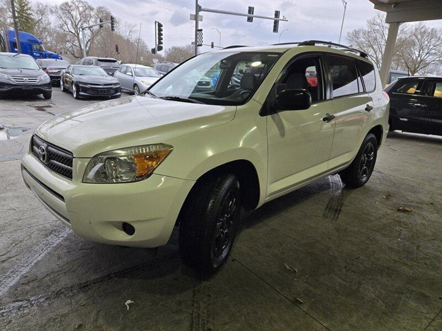 2008 Super White Toyota RAV4 (JTMBD33V085) with an 2.4L I4 166hp 165ft. lbs. engine, Automatic transmission, located at 25355 Eames Street, Channahon, IL, 60410, (815) 467-1807, 41.429108, -88.228432 - Photo#8