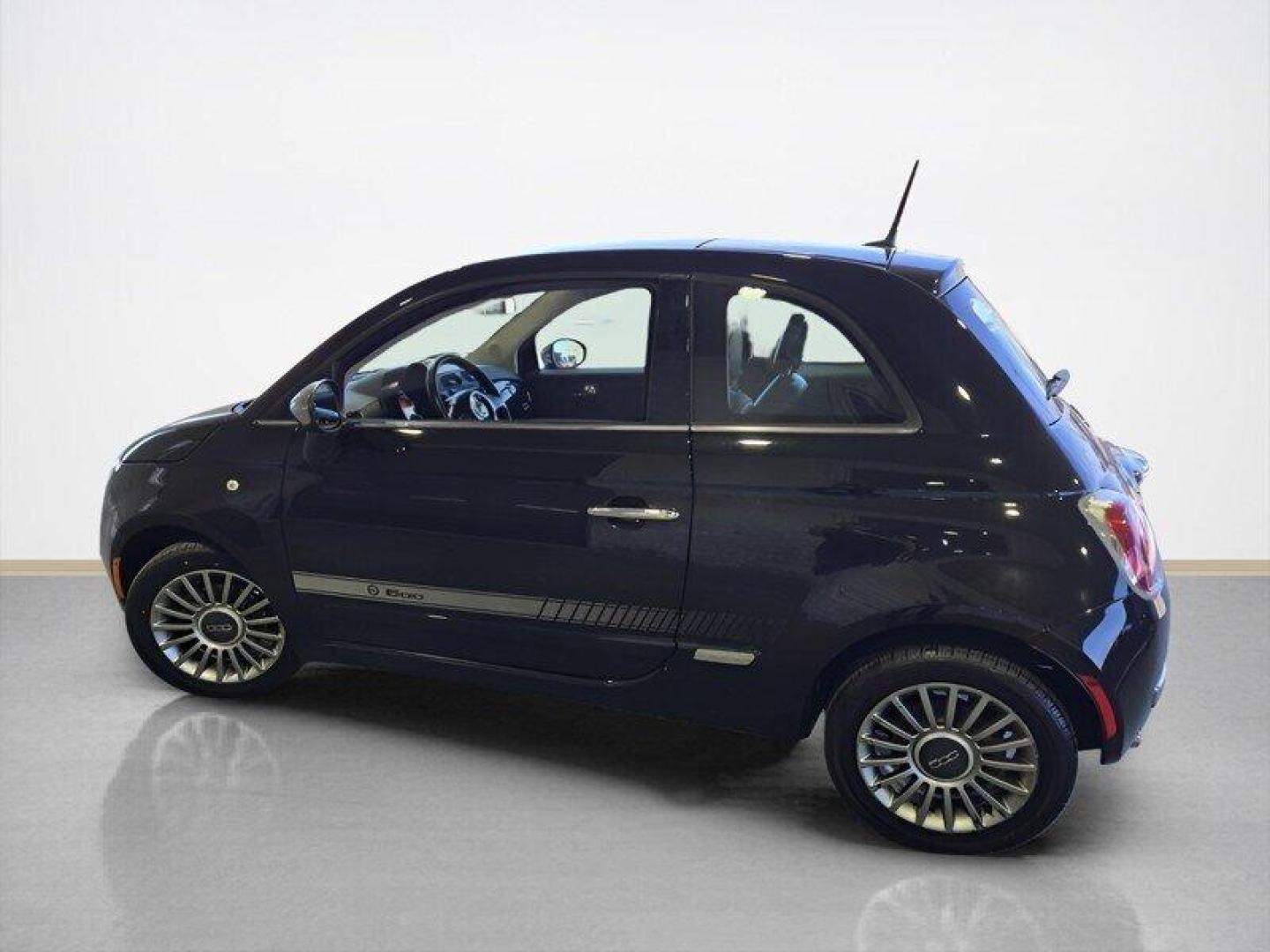 2013 Nero FIAT 500 Lounge (3C3CFFCR8DT) with an 1.4L I4 101hp 98ft. lbs. engine, Automatic transmission, located at 25355 Eames Street, Channahon, IL, 60410, (815) 467-1807, 41.429108, -88.228432 - Introducing the stylish and fun 2013 FIAT 500 Lounge! This compact car packs a punch with its efficient 1.4L I4 engine, delivering a peppy 101hp and 98ft. lbs. of torque. With a mere 18,000 miles on the odometer, this beauty has been gently driven, averaging less than 2,000 miles per year! Get read - Photo#5
