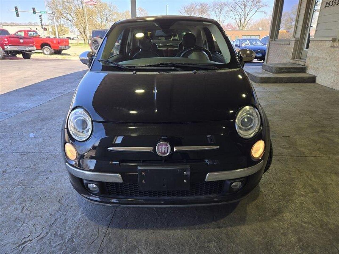 2013 Nero FIAT 500 Lounge (3C3CFFCR8DT) with an 1.4L I4 101hp 98ft. lbs. engine, Automatic transmission, located at 25355 Eames Street, Channahon, IL, 60410, (815) 467-1807, 41.429108, -88.228432 - Introducing the stylish and fun 2013 FIAT 500 Lounge! This compact car packs a punch with its efficient 1.4L I4 engine, delivering a peppy 101hp and 98ft. lbs. of torque. With a mere 18,000 miles on the odometer, this beauty has been gently driven, averaging less than 2,000 miles per year! Get read - Photo#8