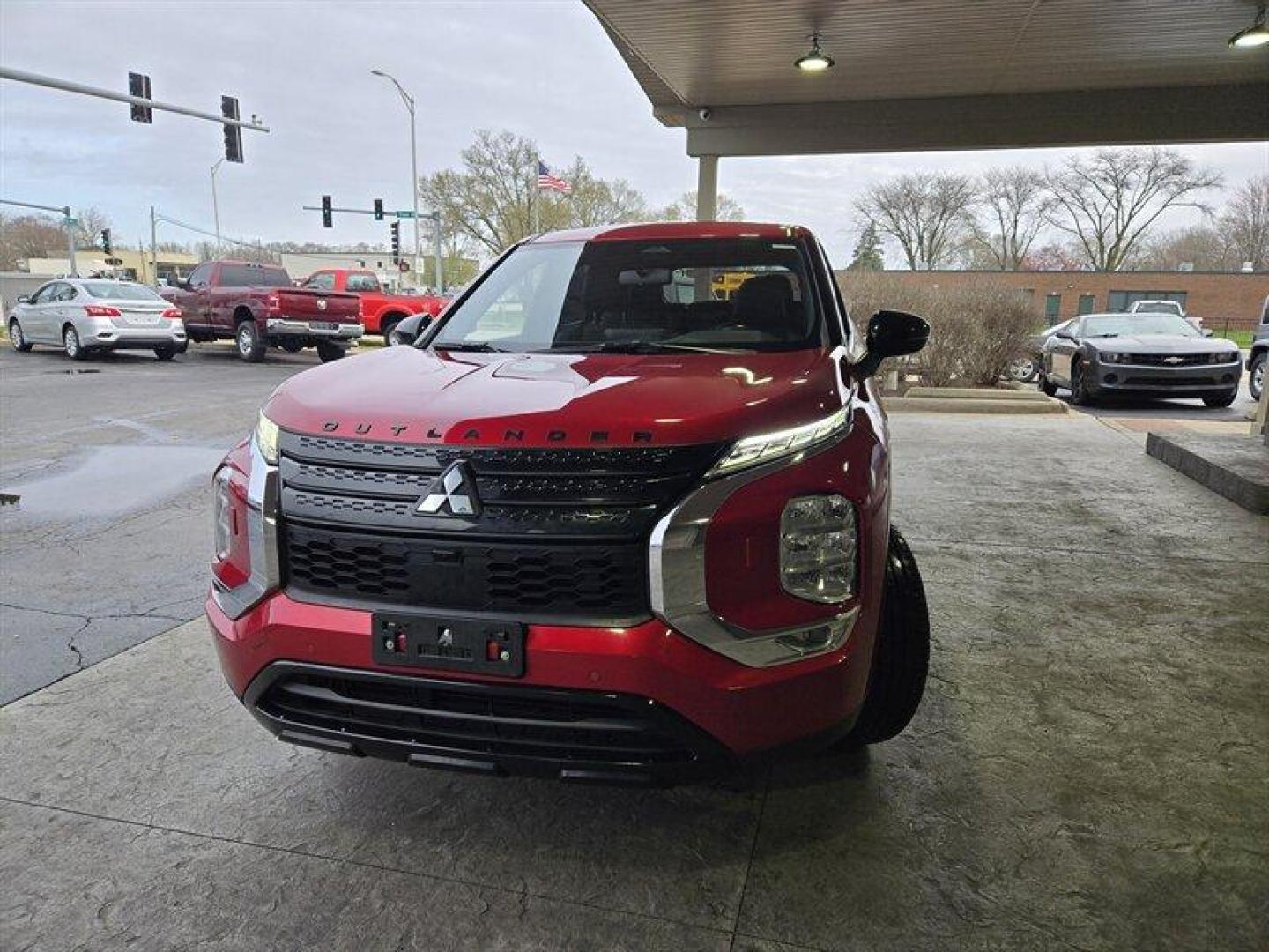 2022 Red Diamond Mitsubishi Outlander SE Launch Edition (JA4J4UA83NZ) with an 2.5L I4 181hp 181ft. lbs. engine, 8-Speed Shiftable CV transmission, located at 25355 Eames Street, Channahon, IL, 60410, (815) 467-1807, 41.429108, -88.228432 - Photo#13