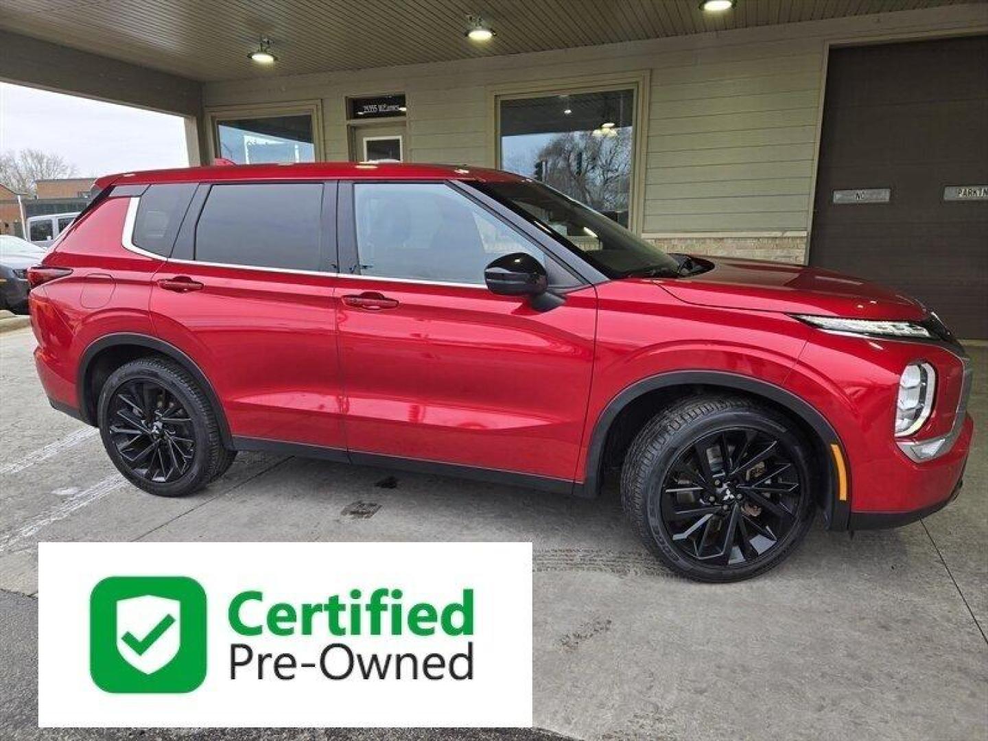 2022 Red Diamond Mitsubishi Outlander SE Launch Edition (JA4J4UA83NZ) with an 2.5L I4 181hp 181ft. lbs. engine, 8-Speed Shiftable CV transmission, located at 25355 Eames Street, Channahon, IL, 60410, (815) 467-1807, 41.429108, -88.228432 - Photo#2