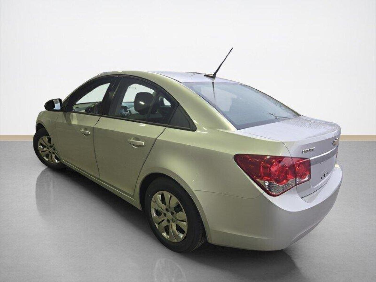2014 Silver Ice Metallic Chevrolet Cruze LS (1G1PB5SH5E7) with an Ecotec 1.8L Flex Fuel I4 138hp 125ft. lbs. engine, 6 Speed Manual transmission, located at 25355 Eames Street, Channahon, IL, 60410, (815) 467-1807, 41.429108, -88.228432 - Photo#6