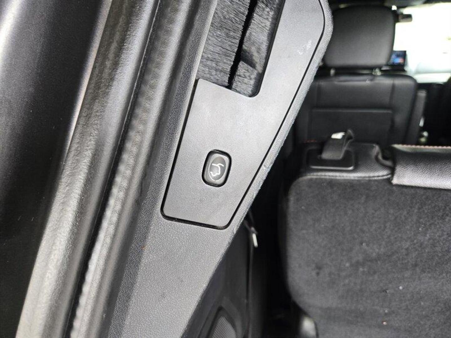 2019 Granite Pearl Coat Dodge Grand Caravan GT (2C4RDGEG4KR) with an Pentastar 3.6L Flex Fuel V6 283hp 260ft. lbs. engine, Automatic transmission, located at 25355 Eames Street, Channahon, IL, 60410, (815) 467-1807, 41.429108, -88.228432 - ** VAN HAS A FLOWMASTER SINGLE CHAMBER EXHAUST, UPGRADED RADIO AND SPEAKERS INCLUDING TWEETERS. ** Introducing the majestic 2019 Dodge Grand Caravan GT, a true marvel on wheels. Behold the power of the Pentastar 3.6L Flex Fuel V6 engine, delivering a commanding 283hp and 260ft. lbs. of torque to con - Photo#32