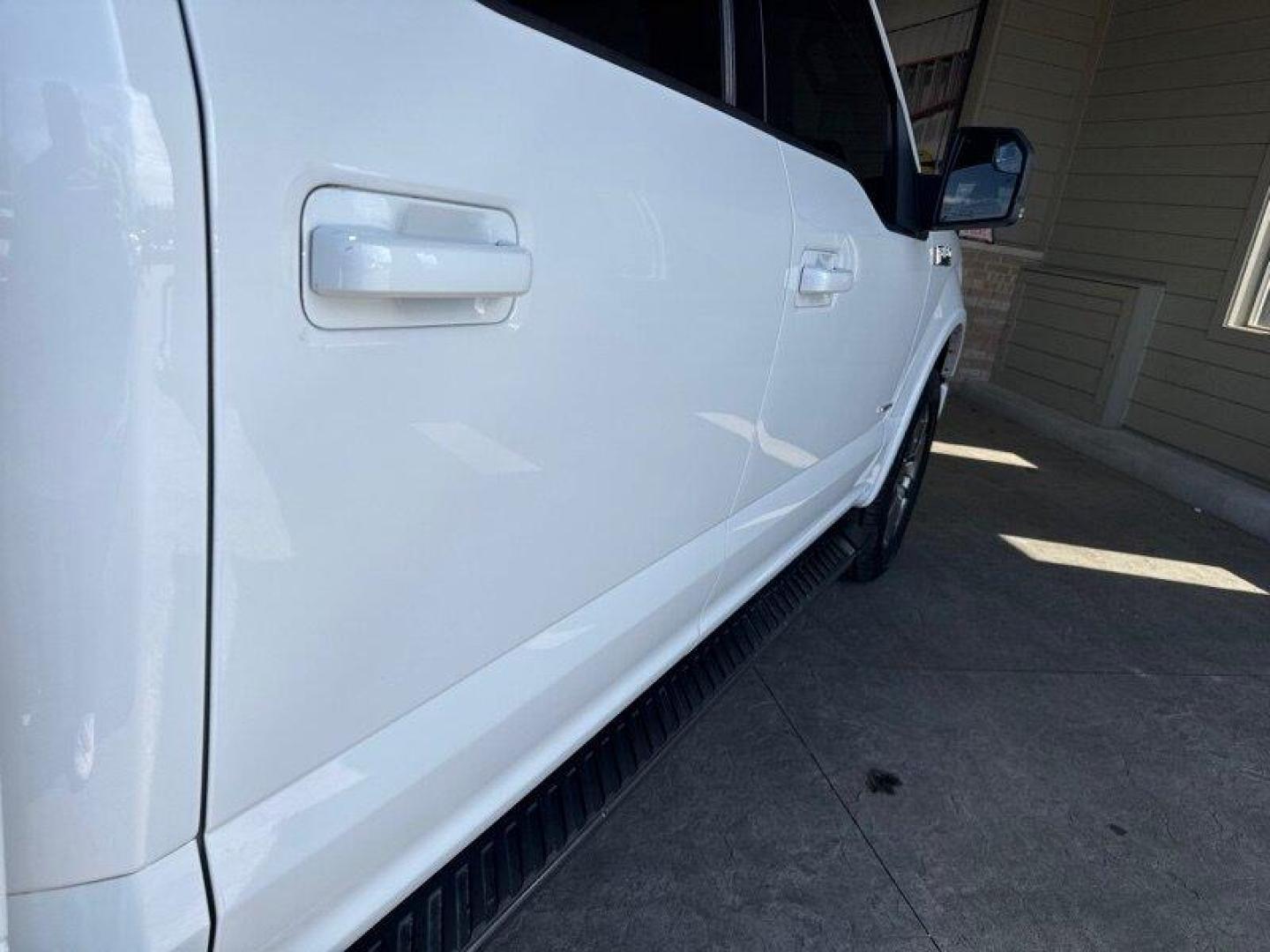 2016 Oxford White Ford F-150 XLT (1FTEW1EG8GF) with an EcoBoost 3.5L Twin Turbo V6 365hp 420ft. lbs. engine, 6Speed Shiftable Au transmission, located at 25355 Eames Street, Channahon, IL, 60410, (815) 467-1807, 41.429108, -88.228432 - Photo#11