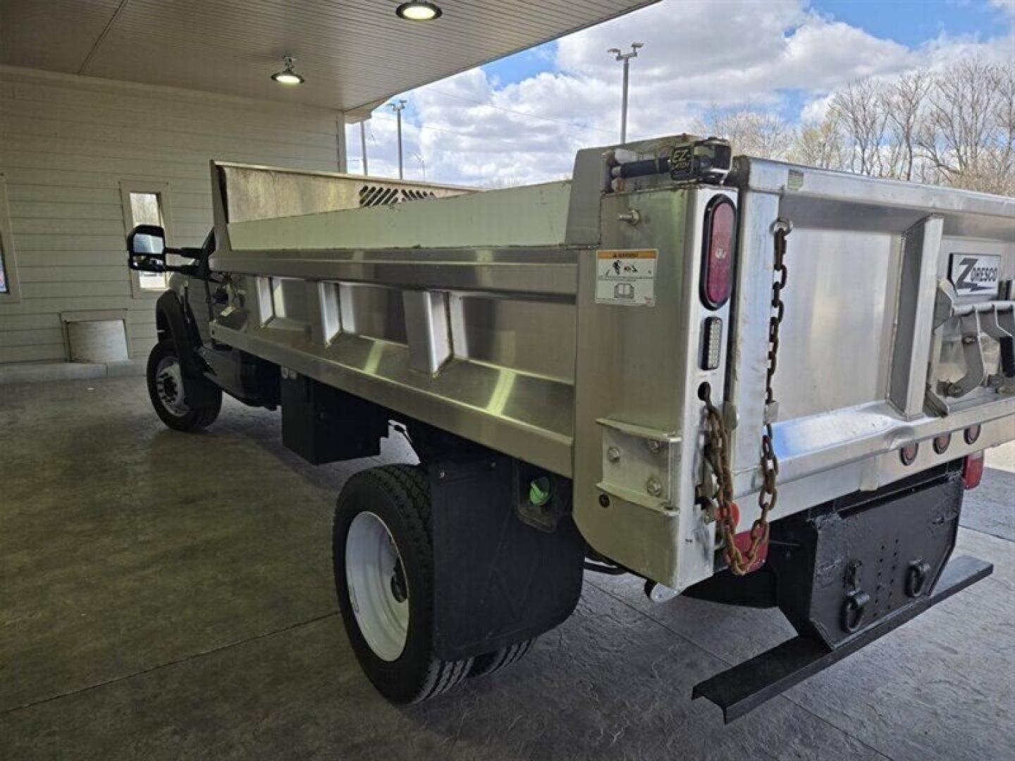 2017 Blue Ford F-550 Super Duty XL DRW (1FDUF5GT5HE) with an Power Stroke 6.7L V8 330hp 750ft. lbs. engine, Automatic transmission, located at 25355 Eames Street, Channahon, IL, 60410, (815) 467-1807, 41.429108, -88.228432 - ** ZORESCO 11 FOOT ALUMINUM DUMP BODY WITH PTO. OVER $9,000 IN SERVICE INCLUDUNG TIRES, BRAKES, SHOCKS, BALL JOINTS, CALIPERS, AND MORE. READY TO GO TO WORK. ** This 2017 Ford F-550 comes in a striking Blue exterior color, complemented by a sophisticated Gray interior. Boasting a mileage of below 80- Photo#6