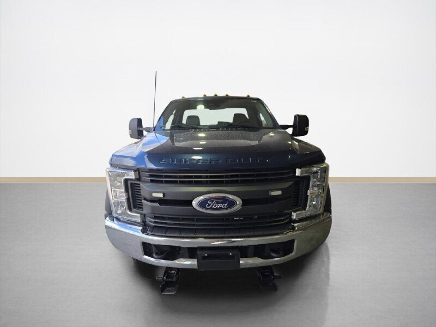 2017 Blue Ford F-550 Super Duty XL DRW (1FDUF5GT5HE) with an Power Stroke 6.7L V8 330hp 750ft. lbs. engine, Automatic transmission, located at 25355 Eames Street, Channahon, IL, 60410, (815) 467-1807, 41.429108, -88.228432 - ** ZORESCO 11 FOOT ALUMINUM DUMP BODY WITH PTO. OVER $9,000 IN SERVICE INCLUDUNG TIRES, BRAKES, SHOCKS, BALL JOINTS, CALIPERS, AND MORE. READY TO GO TO WORK. ** This 2017 Ford F-550 comes in a striking Blue exterior color, complemented by a sophisticated Gray interior. Boasting a mileage of below 80- Photo#8