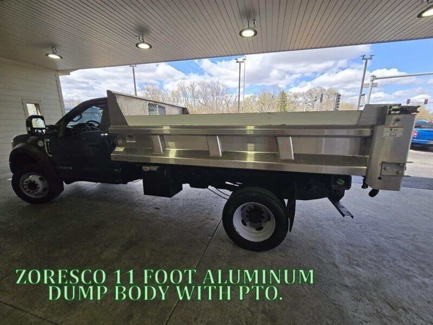 2017 Blue Ford F-550 XL DRW (1FDUF5GT5HE) with an 6.7 engine, located at 25355 Eames Street, Channahon, IL, 60410, (815) 467-1807, 41.429108, -88.228432 - ** ZORESCO 11 FOOT ALUMINUM DUMP BODY WITH PTO. OVER $9,000 IN SERVICE INCLUDUNG TIRES, BRAKES, SHOCKS, BALL JOINTS, CALIPERS, AND MORE. READY TO GO TO WORK. ** This 2017 Ford F-550 comes in a striking Blue exterior color, complemented by a sophisticated Gray interior. Boasting a mileage of below 80 - Photo#6