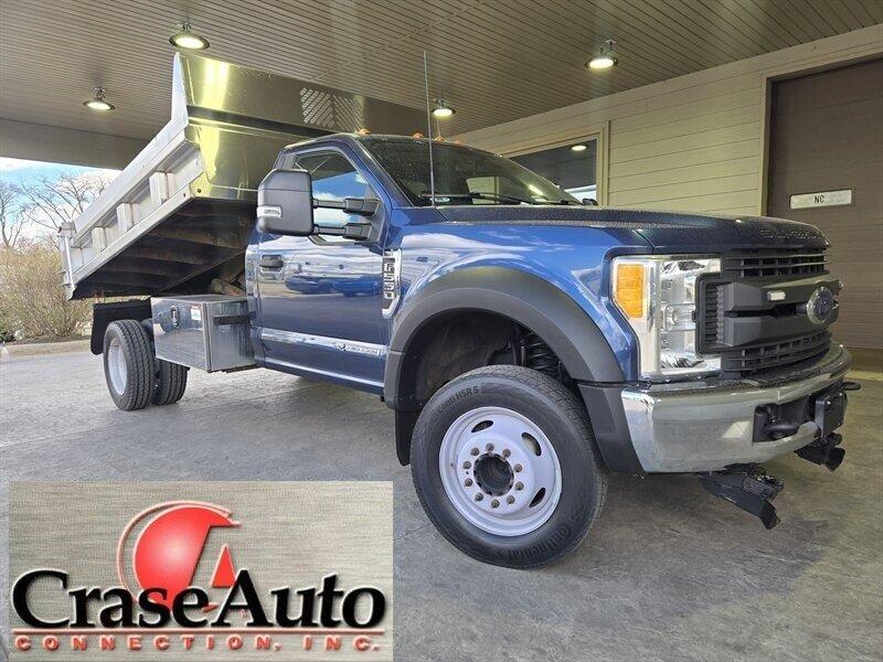 photo of 2017 Ford F-550 