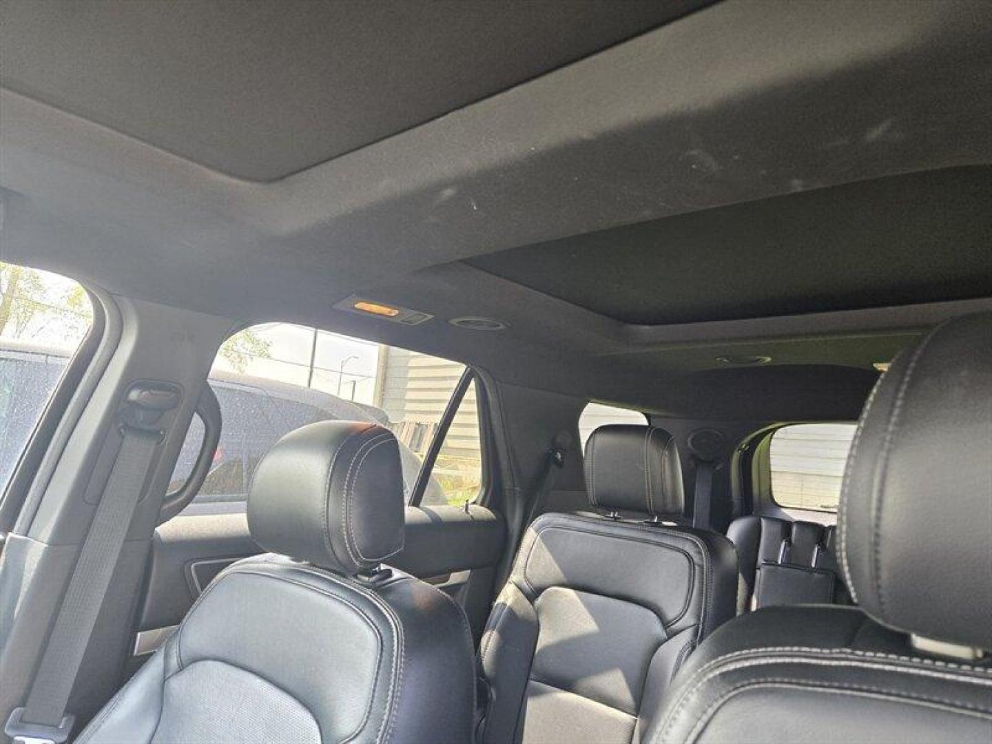 2017 Shadow Black Ford Explorer Limited (1FM5K8FHXHG) with an EcoBoost 2.3L Turbo I4 280hp 310ft. lbs. engine, Automatic transmission, located at 25355 Eames Street, Channahon, IL, 60410, (815) 467-1807, 41.429108, -88.228432 - ** LOCAL TRADE IN, AS-IS, HAS AIR BAG LIGHT, AND HAS SUSPENSION RATTLE. ** Presenting the 2017 Ford Explorer Limited, a sleek SUV designed to elevate your driving experience. Equipped with a powerful EcoBoost 2.3L Turbo I4 engine delivering 280hp and 310ft. lbs. of torque, this vehicle seamlessly bl - Photo#6