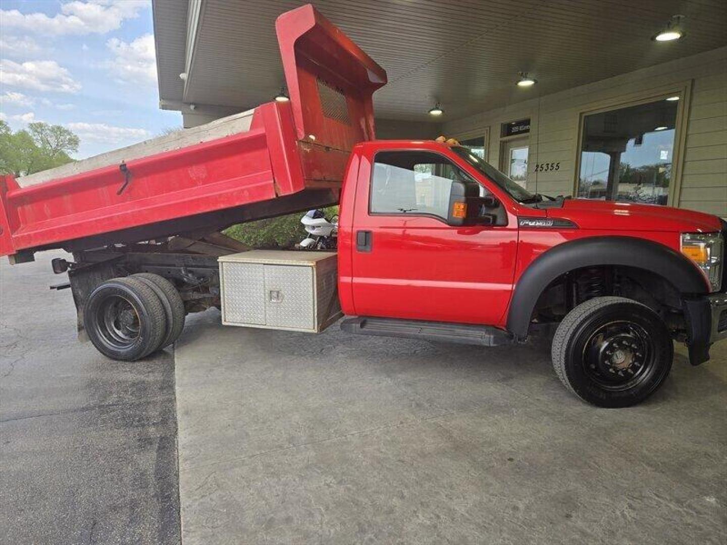 2016 Red Ford F-450 XL DRW (1FDTF4HY6GE) with an 6.8 engine, located at 25355 Eames Street, Channahon, IL, 60410, (815) 467-1807, 41.429108, -88.228432 - ** 11 FOOT DURACLASS DUMP BODY WITH PTO, BOX HAS RUST BUT FUNCTIONS FINE, SAFETY INSPECTED BUT NOT SERVICED. NEEDS BRAKES, END LINKS, AND MISC ODDS AND ENDS. PRICED TO MOVE. ** This 2016 Ford F-450 comes equipped with a robust 6.8-liter engine that ensures powerful performance for all your towing a - Photo#1