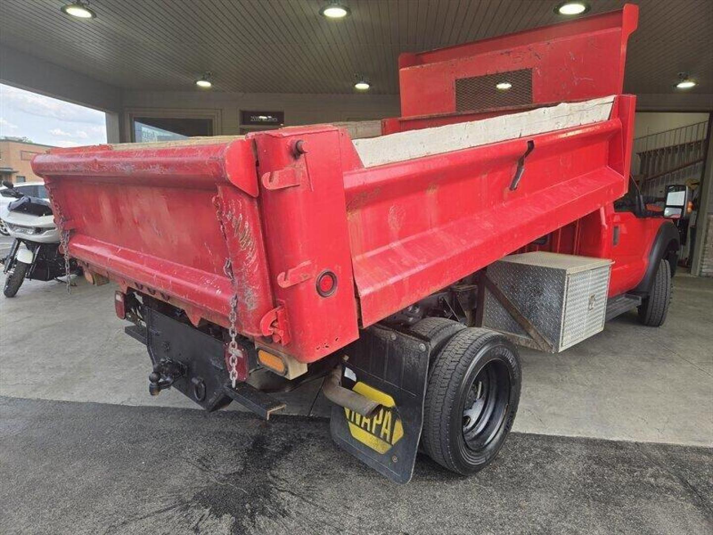 2016 Red Ford F-450 XL DRW (1FDTF4HY6GE) with an 6.8 engine, located at 25355 Eames Street, Channahon, IL, 60410, (815) 467-1807, 41.429108, -88.228432 - ** 11 FOOT DURACLASS DUMP BODY WITH PTO, BOX HAS RUST BUT FUNCTIONS FINE, SAFETY INSPECTED BUT NOT SERVICED. NEEDS BRAKES, END LINKS, AND MISC ODDS AND ENDS. PRICED TO MOVE. ** This 2016 Ford F-450 comes equipped with a robust 6.8-liter engine that ensures powerful performance for all your towing a - Photo#4