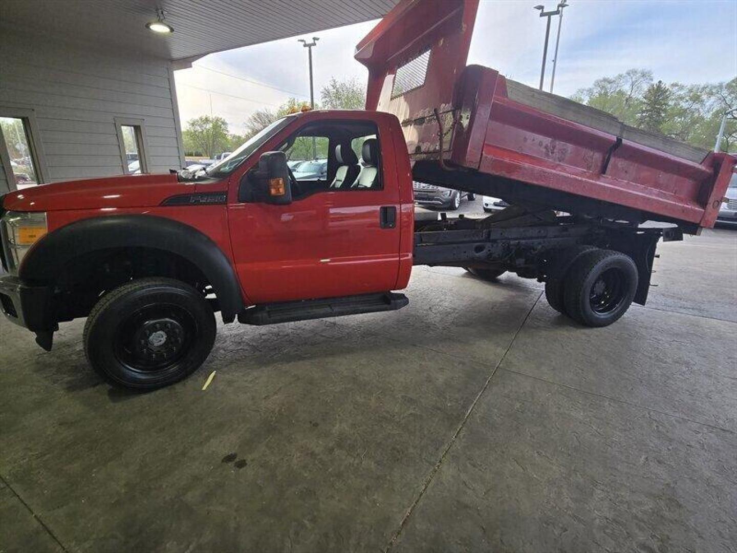 2016 Red Ford F-450 XL DRW (1FDTF4HY6GE) with an 6.8 engine, located at 25355 Eames Street, Channahon, IL, 60410, (815) 467-1807, 41.429108, -88.228432 - ** 11 FOOT DURACLASS DUMP BODY WITH PTO, BOX HAS RUST BUT FUNCTIONS FINE, SAFETY INSPECTED BUT NOT SERVICED. NEEDS BRAKES, END LINKS, AND MISC ODDS AND ENDS. PRICED TO MOVE. ** This 2016 Ford F-450 comes equipped with a robust 6.8-liter engine that ensures powerful performance for all your towing a - Photo#11