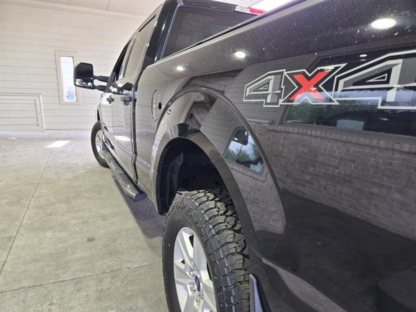 2016 Shadow Black/Magnetic Ford F-150 XLT (1FTFW1EGXGK) with an EcoBoost 3.5L Twin Turbo V6 365hp 420ft. lbs. engine, Automatic transmission, located at 25355 Eames Street, Channahon, IL, 60410, (815) 467-1807, 41.429108, -88.228432 - Introducing the impressive 2016 Ford F-150 XLT, a powerhouse on wheels! This beast is equipped with a mighty EcoBoost 3.5L Twin Turbo V6 engine, boasting 365hp and 420ft. lbs. of torque for a thrilling ride every time. With just under 98,000 miles on the odometer, averaging less than 10,000 miles pe - Photo#9