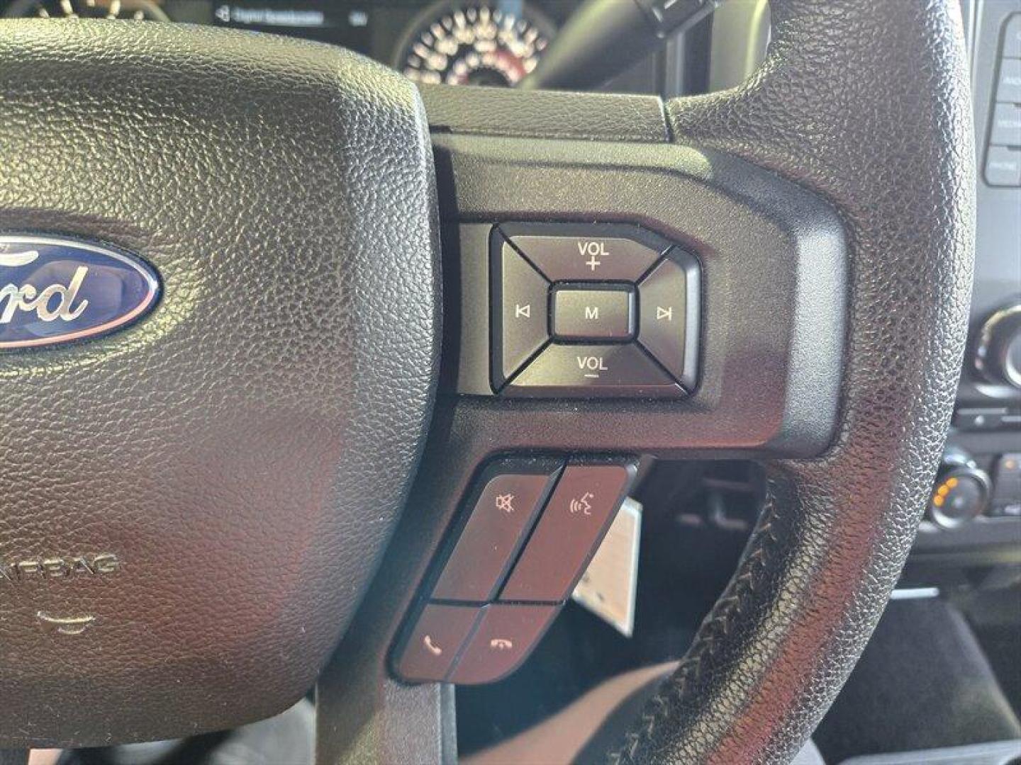 2016 Shadow Black/Magnetic Ford F-150 XLT (1FTFW1EGXGK) with an EcoBoost 3.5L Twin Turbo V6 365hp 420ft. lbs. engine, Automatic transmission, located at 25355 Eames Street, Channahon, IL, 60410, (815) 467-1807, 41.429108, -88.228432 - Introducing the impressive 2016 Ford F-150 XLT, a powerhouse on wheels! This beast is equipped with a mighty EcoBoost 3.5L Twin Turbo V6 engine, boasting 365hp and 420ft. lbs. of torque for a thrilling ride every time. With just under 98,000 miles on the odometer, averaging less than 10,000 miles pe - Photo#20