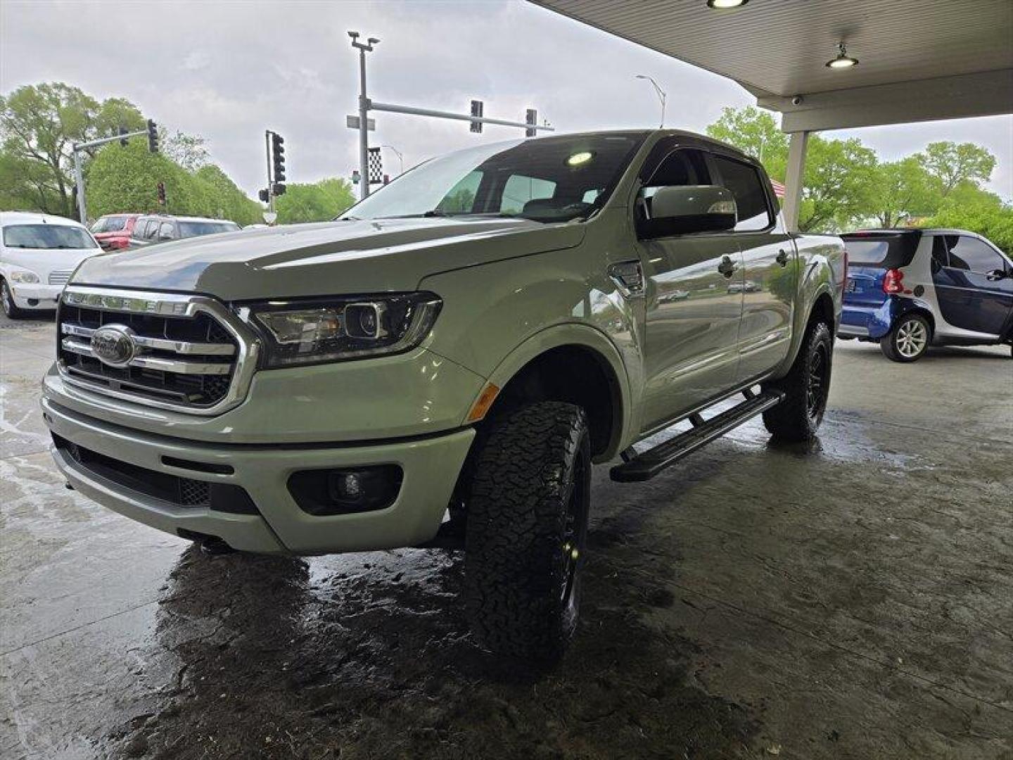 2021 Green Ford Ranger Lariat (1FTER4FH6ML) with an EcoBoost 2.3L Turbo I4 270hp 310ft. lbs. engine, Automatic transmission, located at 25355 Eames Street, Channahon, IL, 60410, (815) 467-1807, 41.429108, -88.228432 - Introducing the 2021 Ford Ranger Lariat in the stunning Cactus Gray exterior color, a true beauty on the road! This beast is equipped with a powerful EcoBoost 2.3L Turbo I4 engine, delivering an impressive 270hp and 310ft. lbs. of torque for an exhilarating driving experience. Step inside the luxur - Photo#8