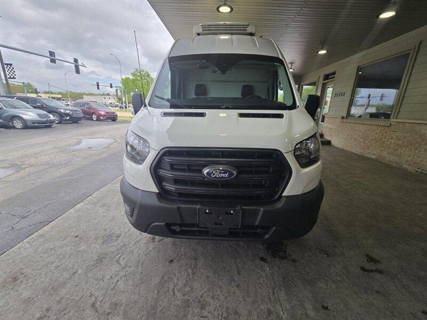 2020 Oxford White Ford Transit (1FTBW3X85LK) with an 3.5L Flex Fuel V6 275hp 262ft. lbs. engine, Automatic transmission, located at 25355 Eames Street, Channahon, IL, 60410, (815) 467-1807, 41.429108, -88.228432 - ** 148 INCH WHEELBASE, EXTENDED, HIGH ROOF, WITH A THERMO KING V-300 REEFER UNIT. ** This 2020 Ford Transit 350 is equipped with a powerful 3.5L Flex Fuel V6 engine delivering 275hp and 262ft. lbs. of torque. The exterior is coated in a sleek Oxford White while the interior boasts a sophisticated Eb - Photo#9