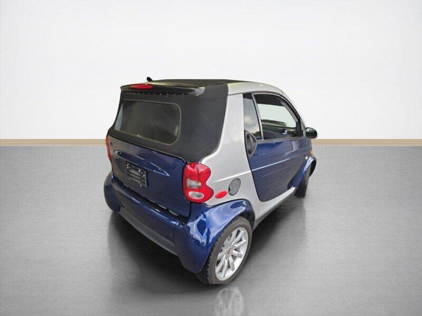 2006 Blue Mercedes-Benz Smart Car PASSION CONVERTIBLE (WME4504321J) , located at 25355 Eames Street, Channahon, IL, 60410, (815) 467-1807, 41.429108, -88.228432 - Looking for a car that's as smart as you are? Check out this 2006 Mercedes-Benz Smart Car PASSION CONVERTIBLE - the perfect blend of style and efficiency! This little cutie comes with a clean CARFAX report, so you can rest easy knowing it's been well taken care of. - Photo#2