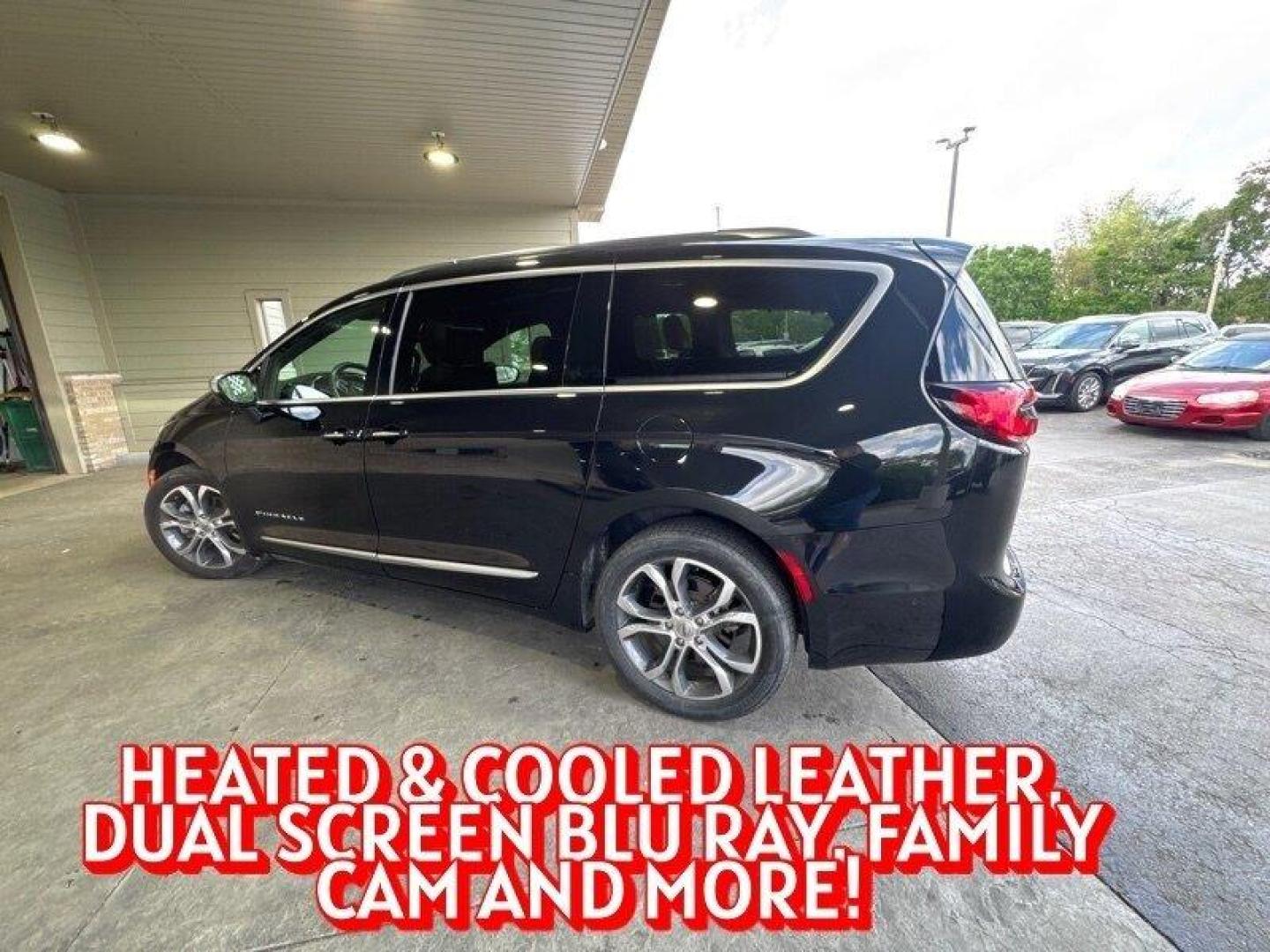 2021 Brilliant Black Crystal Pearl Coat Chrysler Pacifica Pinnacle (2C4RC3PG6MR) with an Pentastar 3.6L V6 287hp 262ft. lbs. engine, Automatic transmission, located at 25355 Eames Street, Channahon, IL, 60410, (815) 467-1807, 41.429108, -88.228432 - Introducing the 2021 Chrysler Pacifica Pinnacle, a powerhouse on wheels ready to conquer the roads with its Pentastar 3.6L V6 engine delivering a robust 287hp and 262ft. lbs. of torque. This beast is built to dominate every drive, whether you're cruising through the city streets or hitting the open - Photo#6
