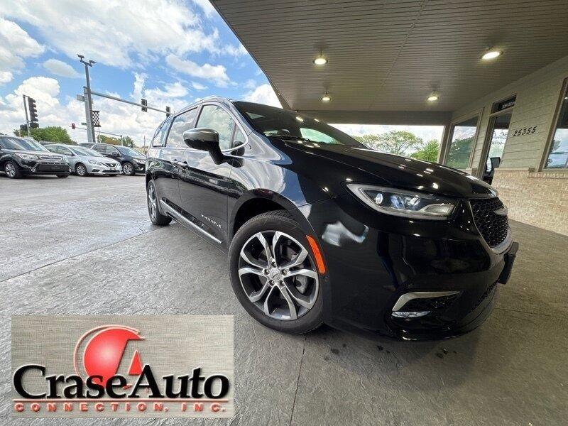 photo of 2021 Chrysler Pacifica Pinnacle 