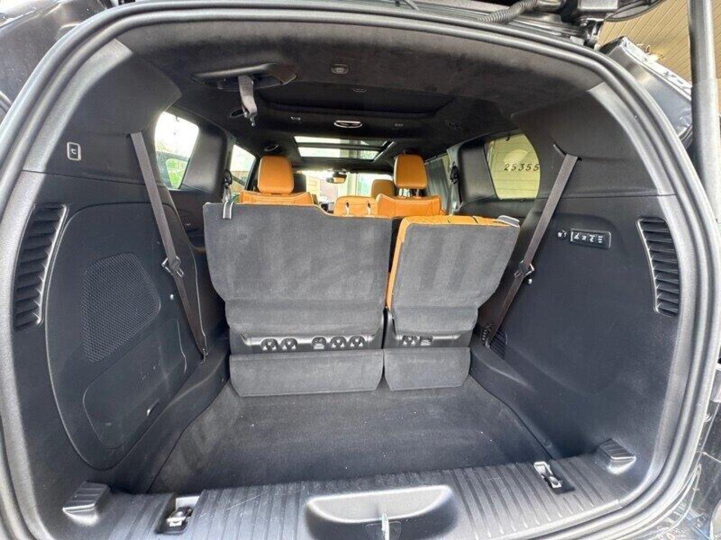 2021 Brilliant Black Crystal Pearl Coat Chrysler Pacifica Pinnacle (2C4RC3PG6MR) with an Pentastar 3.6L V6 287hp 262ft. lbs. engine, Automatic transmission, located at 25355 Eames Street, Channahon, IL, 60410, (815) 467-1807, 41.429108, -88.228432 - Introducing the 2021 Chrysler Pacifica Pinnacle, a powerhouse on wheels ready to conquer the roads with its Pentastar 3.6L V6 engine delivering a robust 287hp and 262ft. lbs. of torque. This beast is built to dominate every drive, whether you're cruising through the city streets or hitting the open - Photo#13