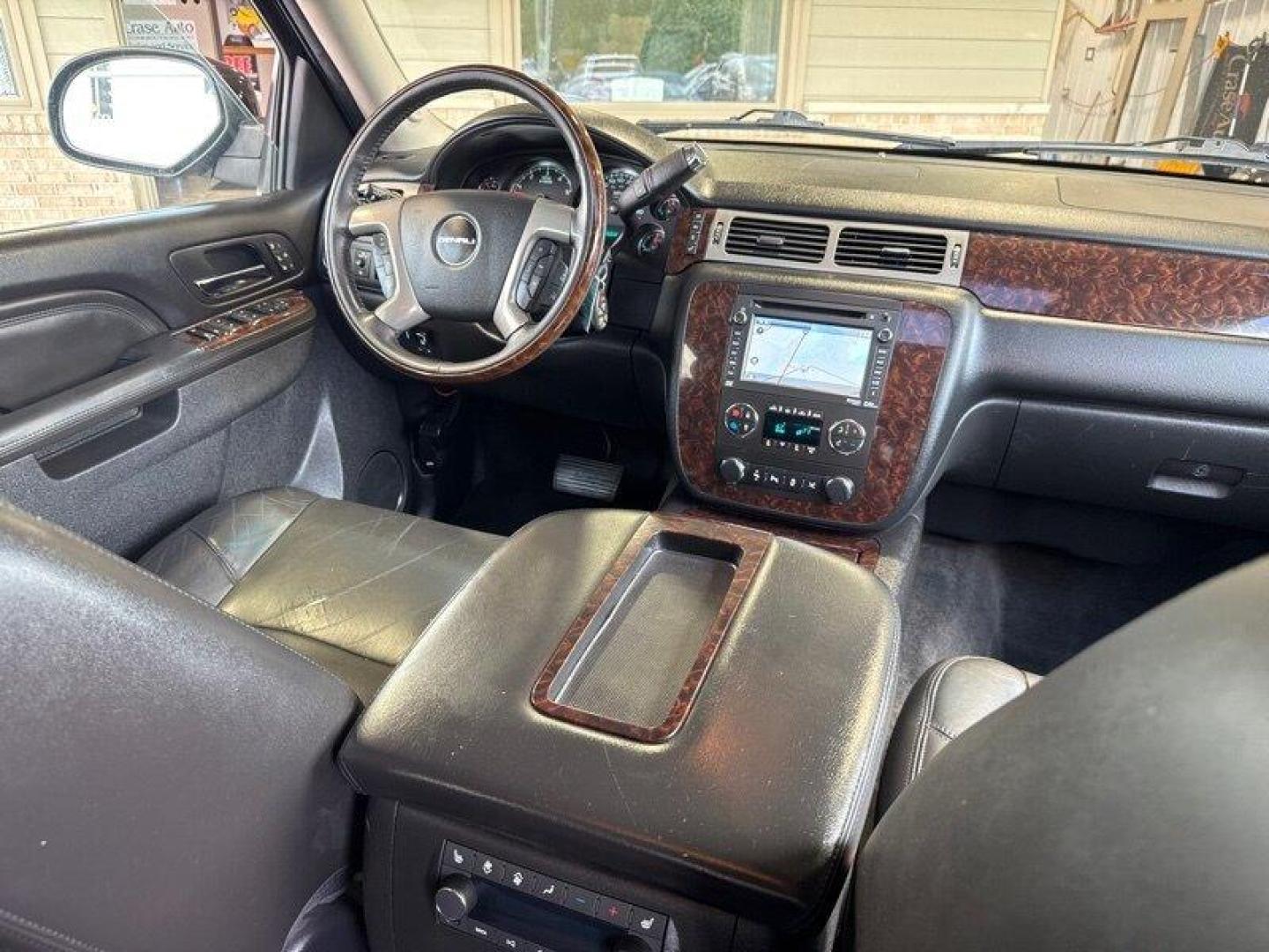 2014 Onyx Black GMC Yukon Denali (1GKS2MEFXER) with an Vortec 6.2L Flex Fuel V8 403hp 417ft. lbs. engine, Automatic transmission, located at 25355 Eames Street, Channahon, IL, 60410, (815) 467-1807, 41.429108, -88.228432 - Oh honey, buckle up for a ride in the lap of luxury with the 2014 GMC Yukon XL Denali! This bad boy comes equipped with a powerful Vortec 6.2L Flex Fuel V8 engine that'll have you zooming down the highway with 403hp and 417ft. lbs. of torque. Now, let's talk about the factory default features that - Photo#19